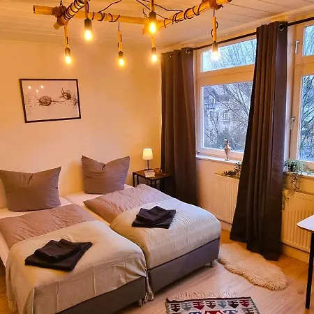 Apartman Nigella Direkt Am Hauptbahnhof Fuer 6 Personen Mit Kostenfreiem Parkplatz Voll Ausgestatteter Kueche Elite Standard